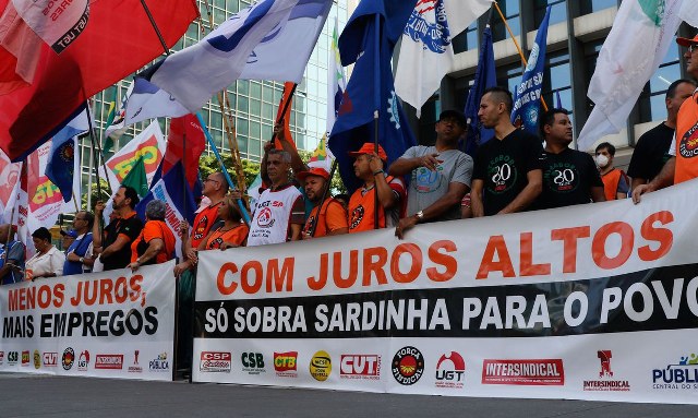 São Paulo (SP), 21/03/2023 - Centrais Sindicais protestam