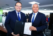 20230914_caiado-assina-contrato-com-bndes-para-estruturacao-de-parcerias-em-saneamento_