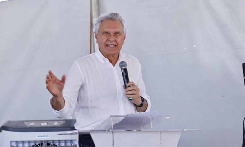 Caiado-entrega-obras_