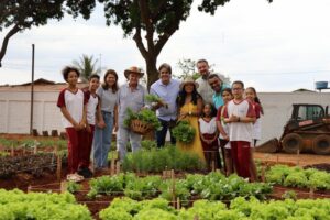 Hosta nas escolas de Aparecida (2)