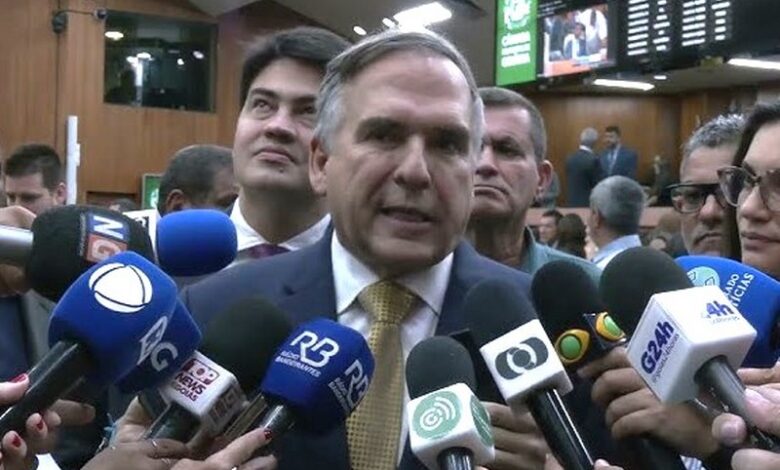 Coletiva Sandro_800x537