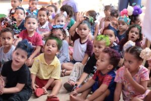 Crianças Felizes em Aparecida (1)_