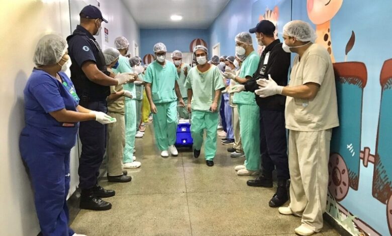 Deslocamento-de-orgao-para-transplante_800x600