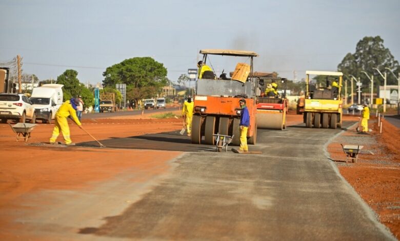 obras-executadas-com-recursos-do-Fundeinfra-esta-a-GO-154-pavimentacao-no-