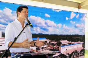 Daniel Agro colegio (1)_