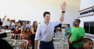 Daniel Agro colegio (3)