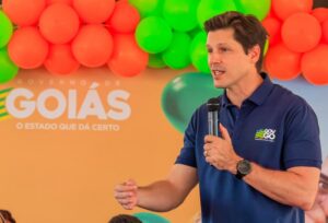 Daneil em Tauquaral (1)_