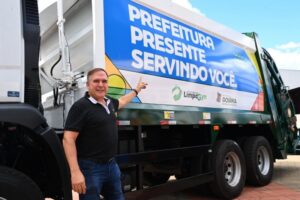 Mabel entrega CAMINHÕES DE COLETA_