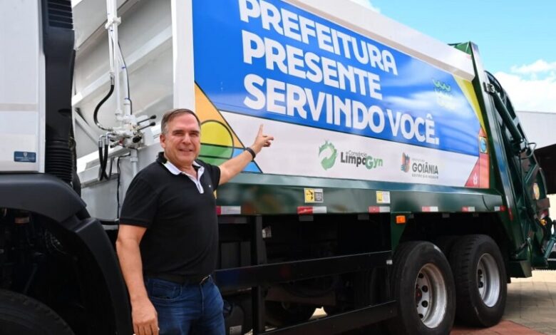 Mabel entrega CAMINHÕES DE COLETA_