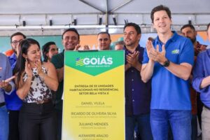 Daniel Vilela Entrega Moradias em Goiás 