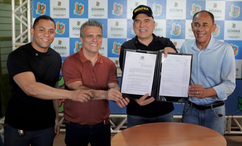 sandro entrega Seinfra