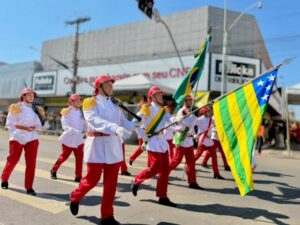 Goiania 93 anos desfile civico