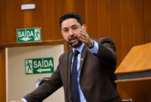 Novo Presidente e Mesa Diretoro Câmara Goiânia (1)